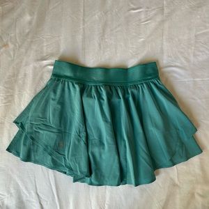 Lululemon Court Rival Skirt in Tidal Teal